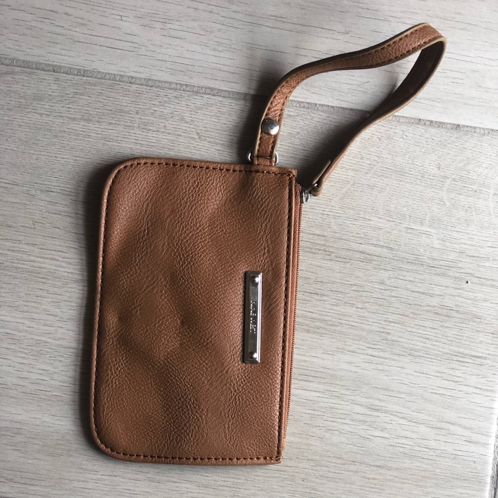 Wrist Nine Wast Bag